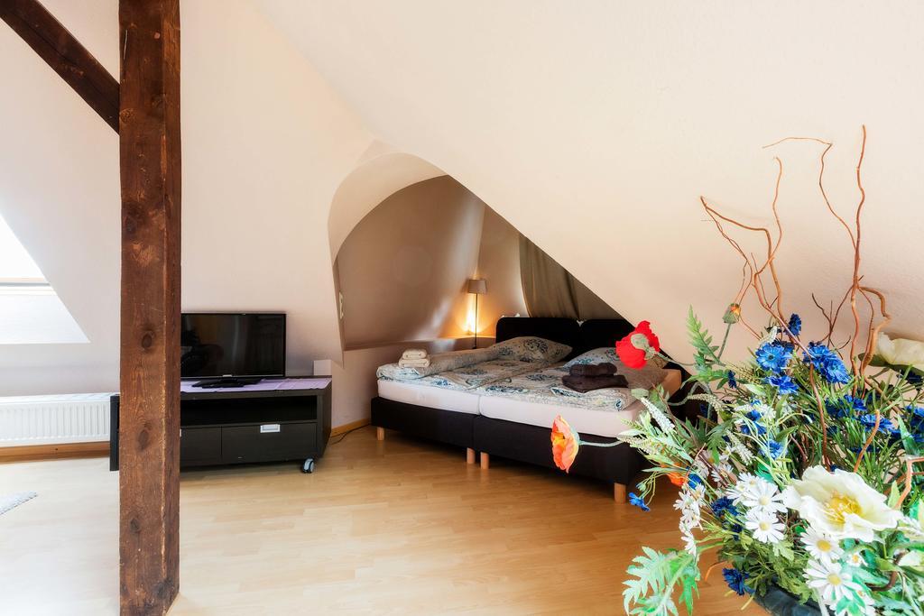 Heinsens Ellerbek Bed and Breakfast Eksteriør billede