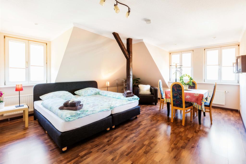 Heinsens Ellerbek Bed and Breakfast Eksteriør billede